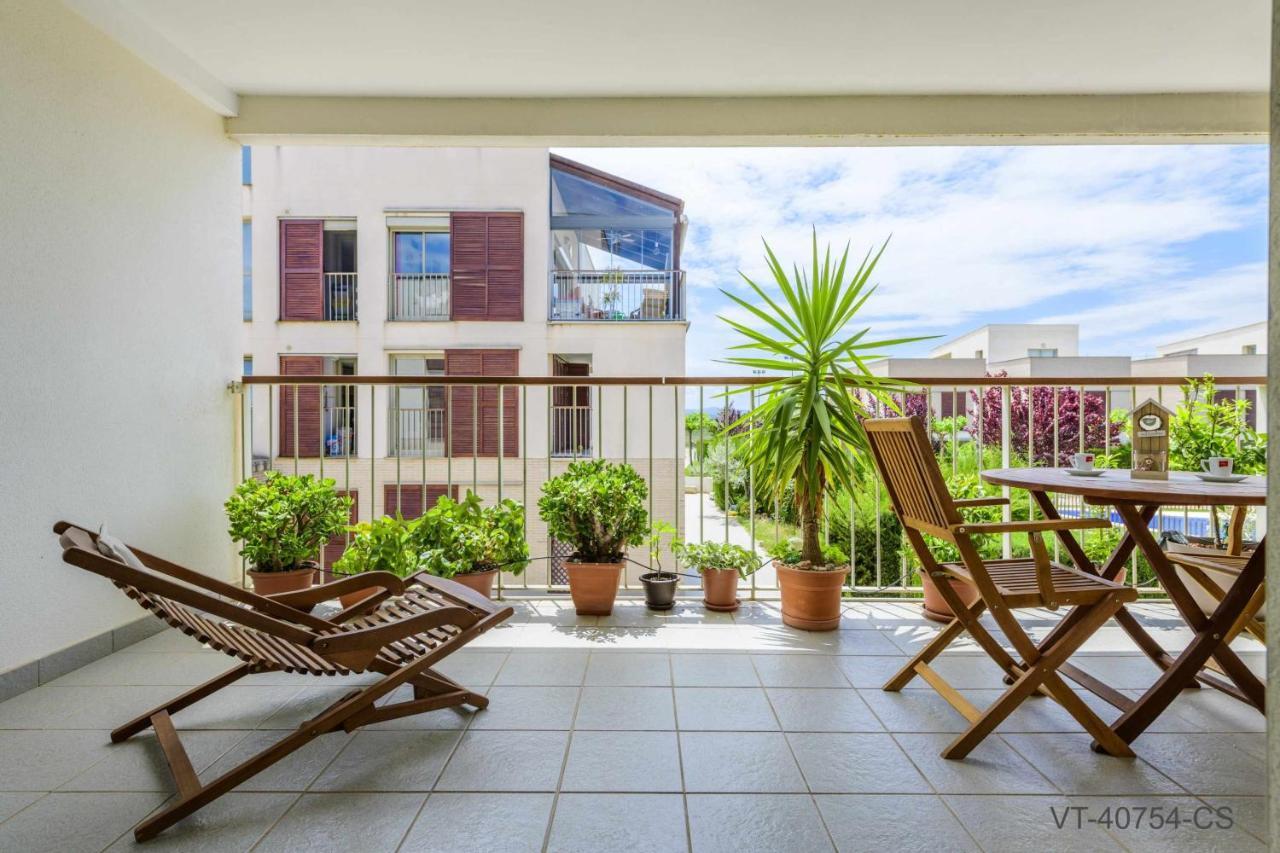 Apartamento En Residencial Aldea Golf Panoramica San Jorge  エクステリア 写真
