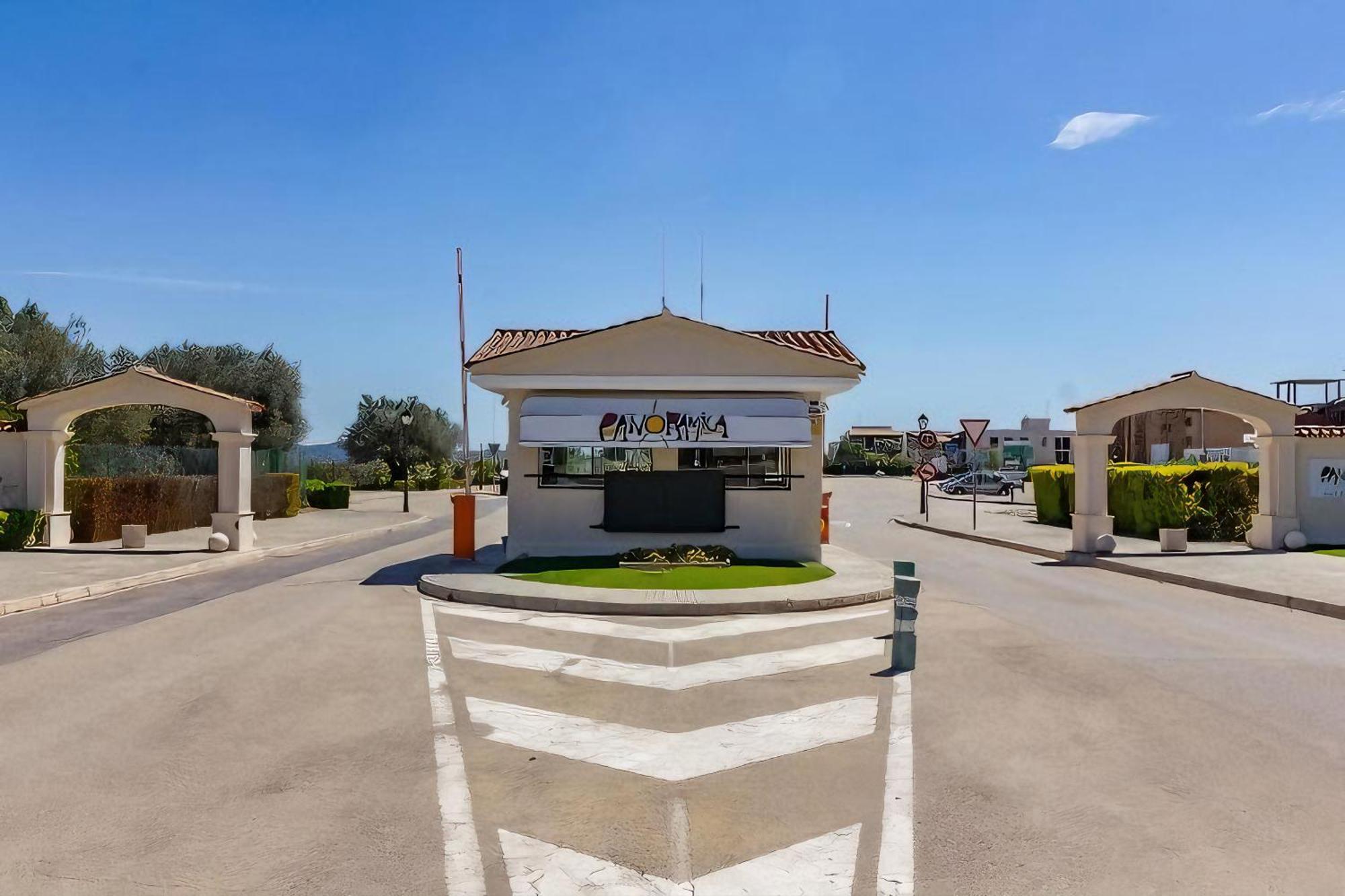 Apartamento En Residencial Aldea Golf Panoramica San Jorge  エクステリア 写真